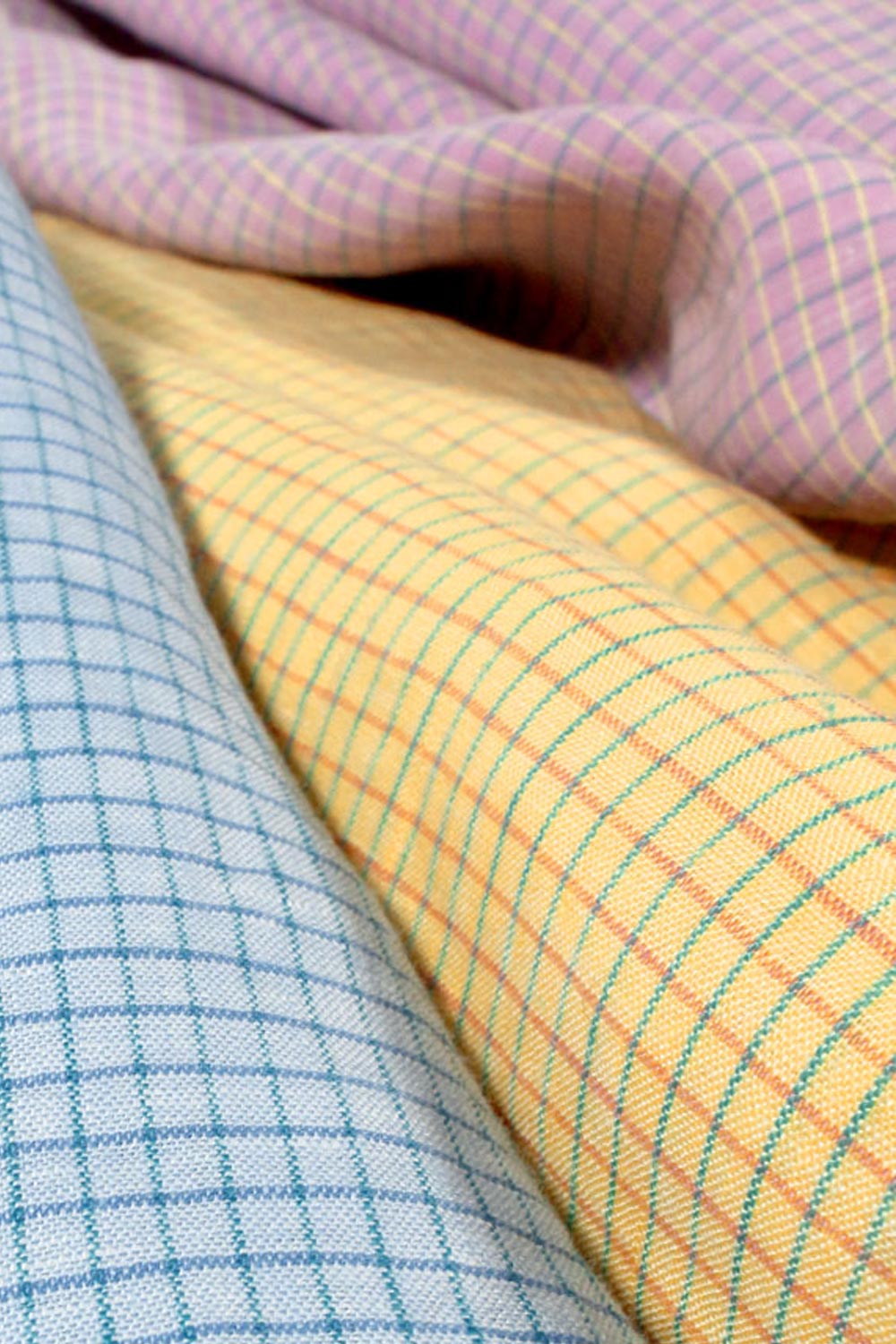 Heirloom Grid | Butter | 100% Linen fabric
