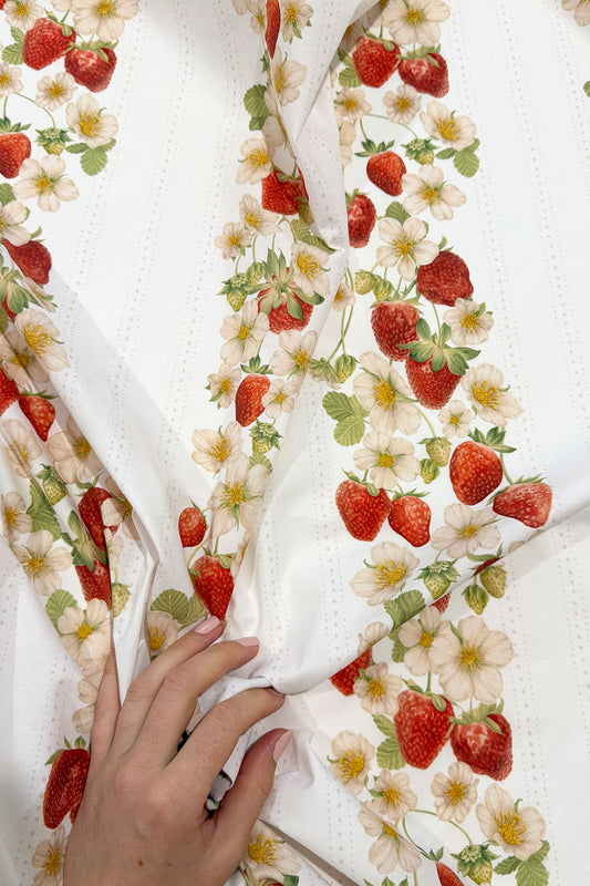 PRE-SALE Vintage Berries | White | 100% Cotton Percale Fabric