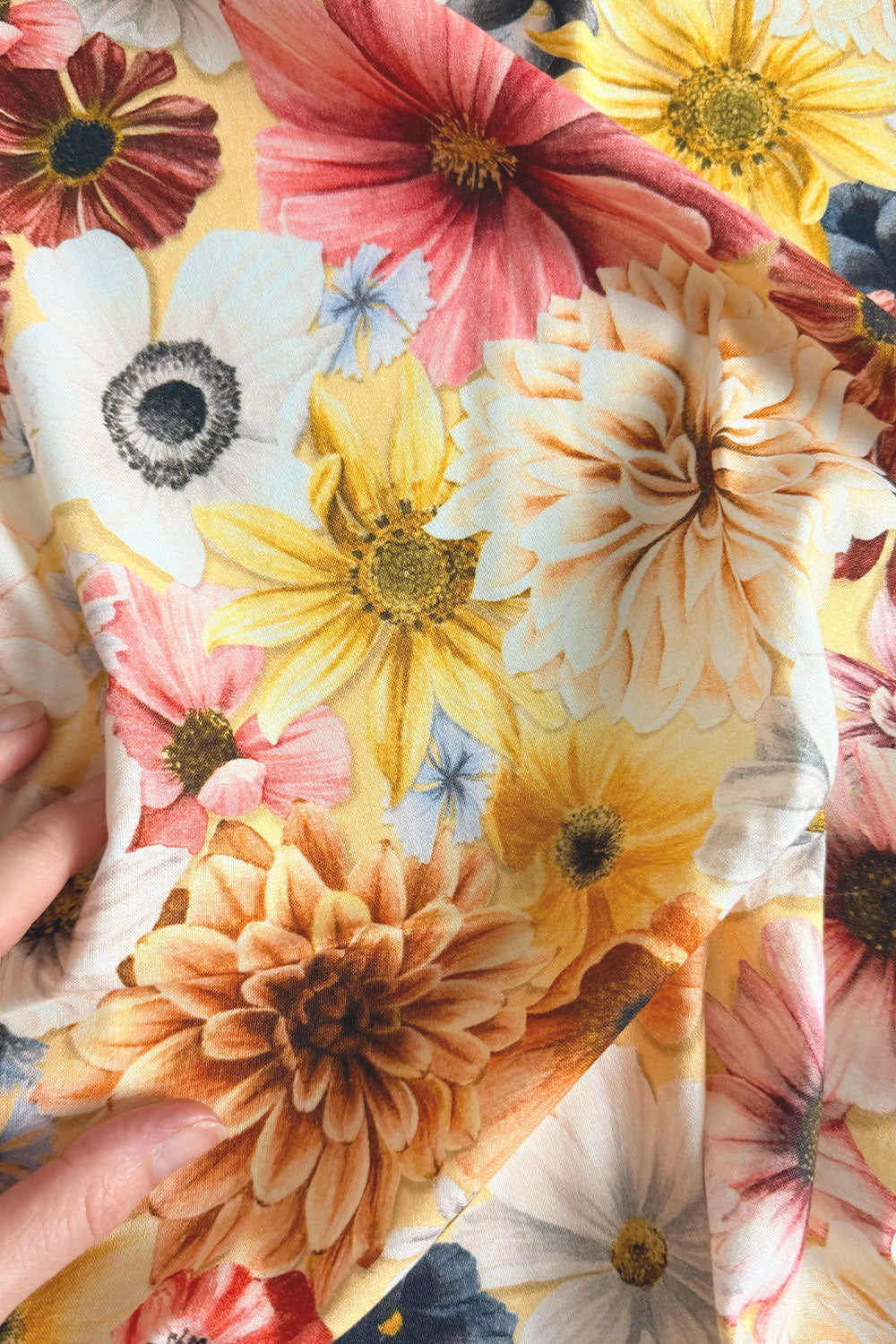REMNANT 1M | Blossom Butter | Quilting Cotton